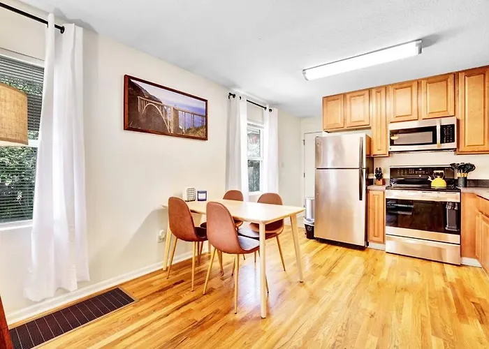 2br, Clintonville, Pet Friendly, Close To Osu Columbus