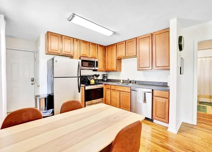2br, Clintonville, Pet Friendly, Close To Osu Apartment Columbus